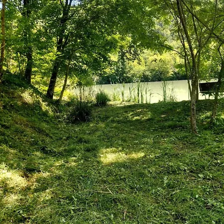 Ostanak kod kuće Sobe - Ninin *